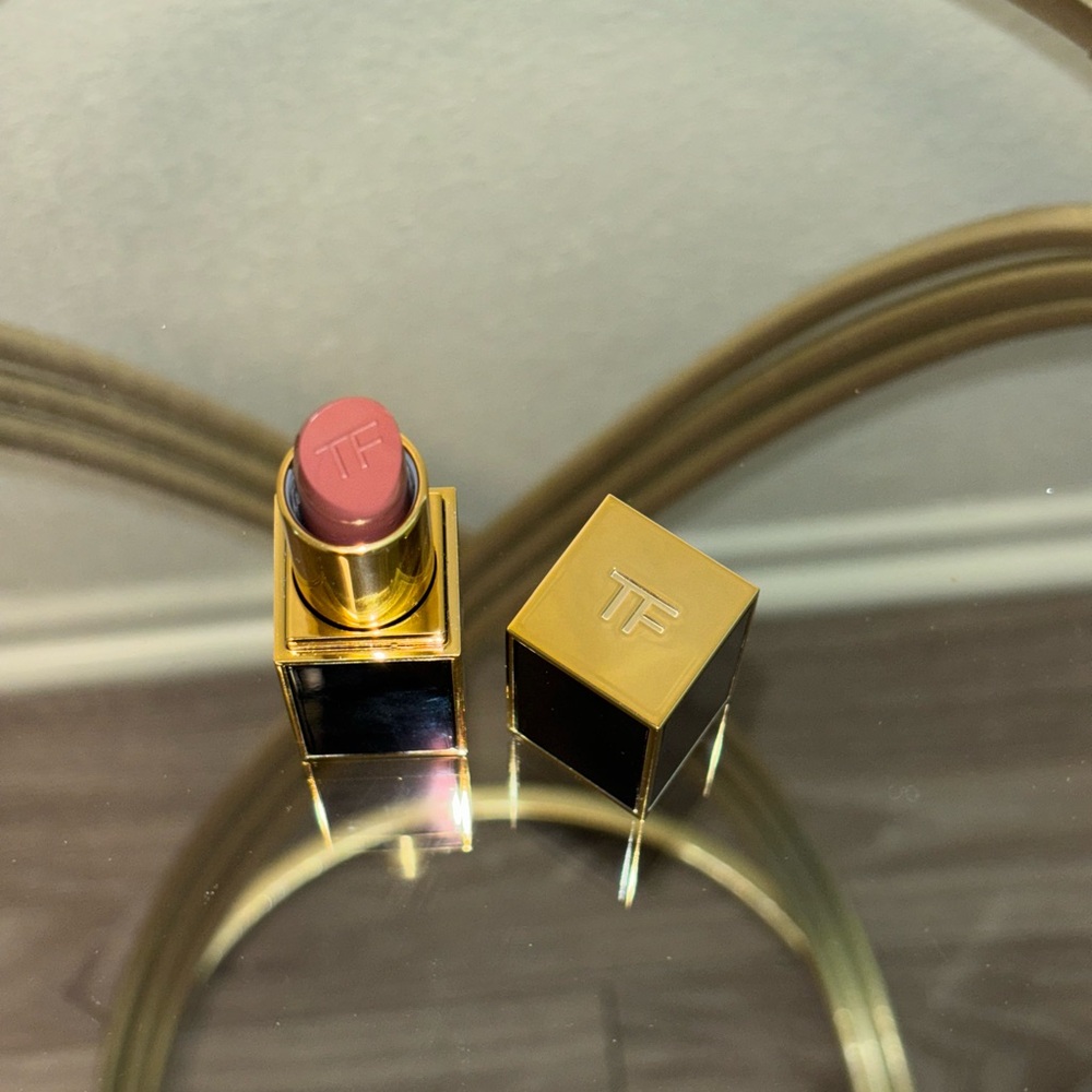 Lipstick